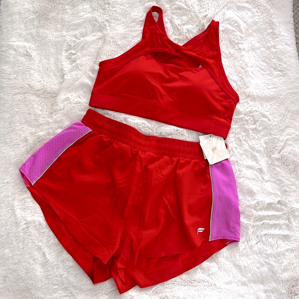Fabletics Mesh Sports Bra & Eco Full Speed Run Shorts Set – Medium Impac…